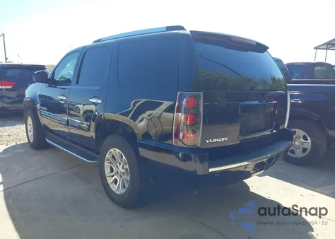 2007 GMC Yukon Denali z USA, uszkodzony, nr VIN 1GKFK63807J318217